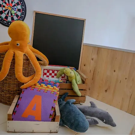Lodge4 Seafront With Private Patio, Family Friendly, Mins From Pisa Leaning Tower Apartment Calambrone